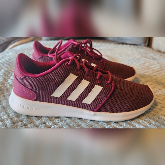 Adidas Cloudfoam Lite Racer Sneakers Burgundy/White Women’s Size 7 - Picture 2 of 6